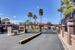 Photo #5: 2523271 Listing 