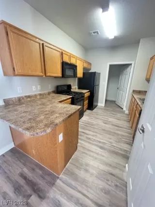 Photo #2: 2523355 Listing 