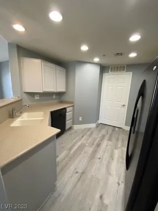 Photo #3: 2523362 Listing 