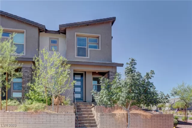 MLS: 2523389 Condo For Sale