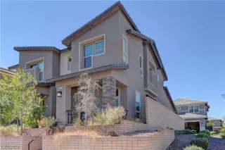 Photo #1: 2523389 Listing