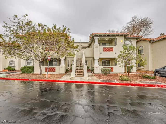 MLS: 2523411 Condo For Sale
