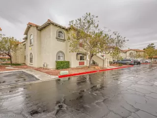 Photo #1: 2523411 Listing