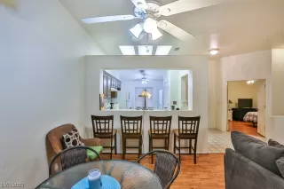 Photo #2: 2523432 Listing