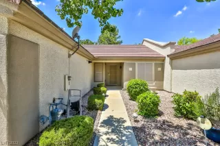 Photo #4: 2523432 Listing