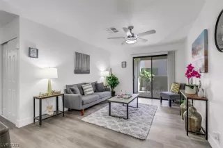 Photo #1: 2523473 Listing 