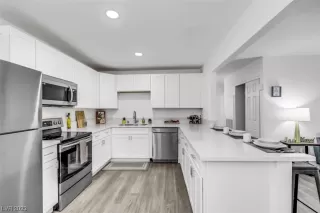 Photo #4: 2523473 Listing 