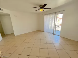 Photo #2: 2523477 Listing 