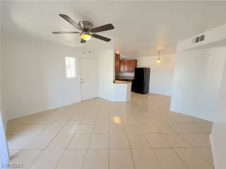 Photo #3: 2523477 Listing 