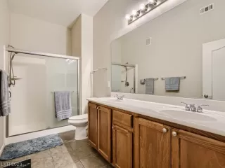 Photo #6: 2523491 Listing