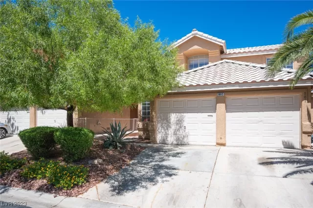 MLS: 2523496 Condo For Sale