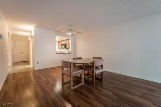 Photo #4: 2523507 Listing