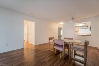 Photo #5: 2523507 Listing