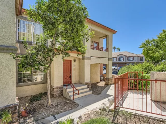 MLS: 2523511 Condo For Sale