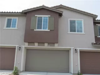 Photo #1: 2523580 Listing 
