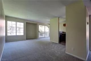 Photo #4: 2523606 Listing