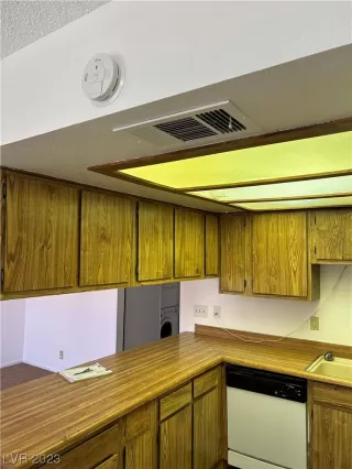 Photo #3: 2523613 Listing 