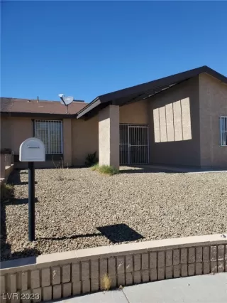 Photo #1: 2523616 Listing