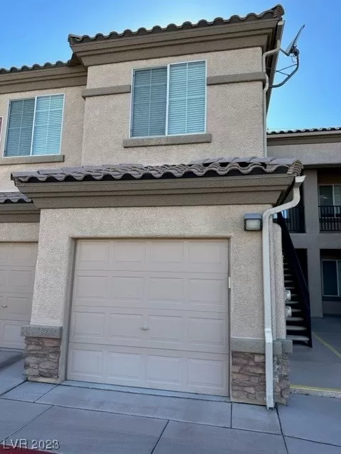 MLS: 2523636 Condo For Sale