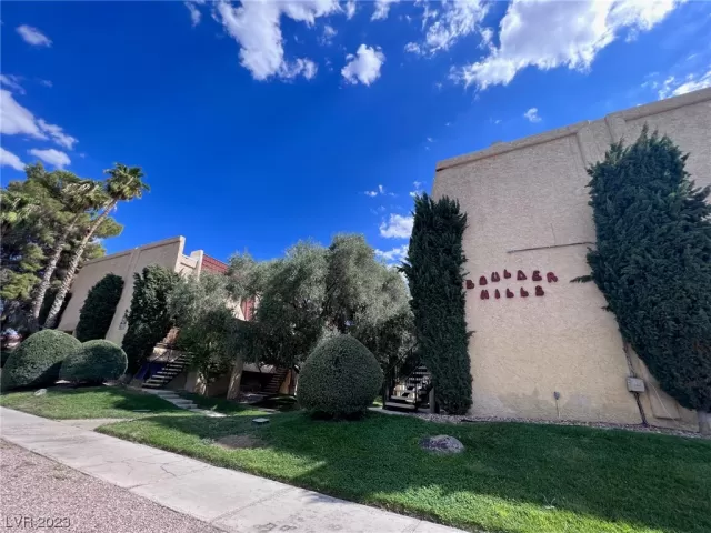 MLS: 2523669 Condo For Sale