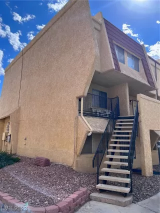 Photo #4: 2523669 Listing 