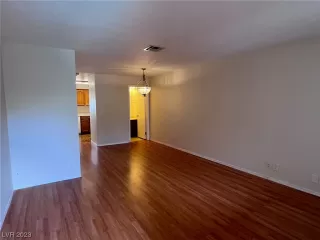 Photo #6: 2523669 Listing 