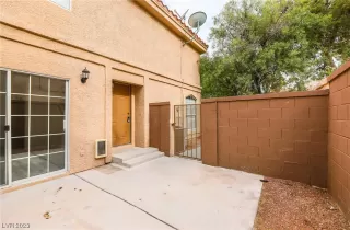 Photo #1: 2523698 Listing 