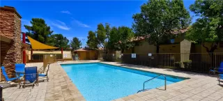 Photo #5: 2523724 Listing