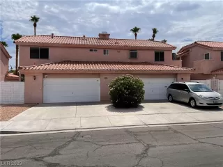 Photo #4: 2523726 Listing