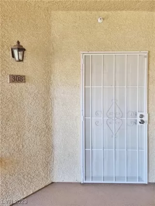 Photo #2: 2523775 Listing