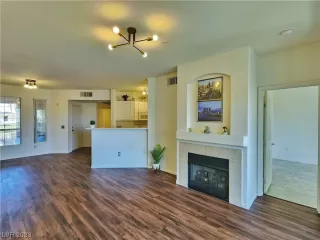 Photo #5: 2523775 Listing