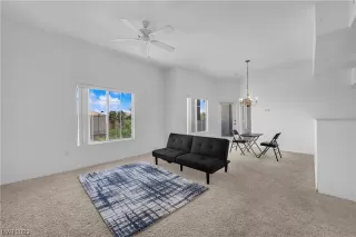 Photo #3: 2523777 Listing