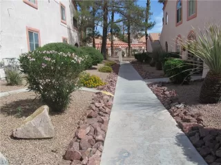 Photo #2: 2523778 Listing 