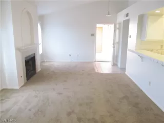 Photo #5: 2523778 Listing 