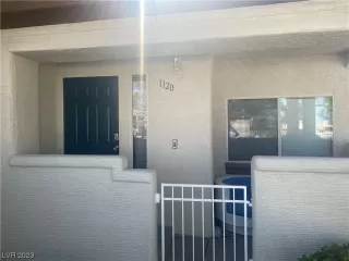 Photo #1: 2523782 Listing