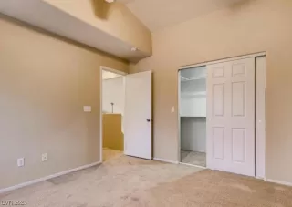 Photo #3: 2523782 Listing