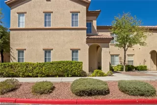 Photo #1: 2523790 Listing