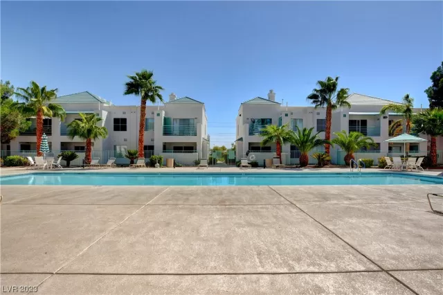 MLS: 2523829 Condo For Sale