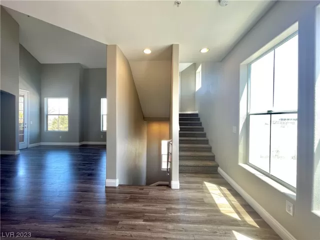 MLS: 2523834 Condo For Sale