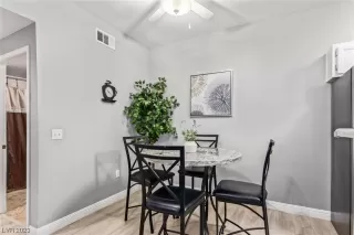 Photo #5: 2523836 Listing