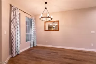 Photo #5: 2523839 Listing 