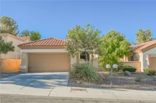 Photo #1: 2523878 Listing