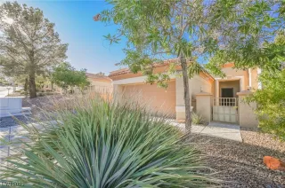 Photo #3: 2523878 Listing