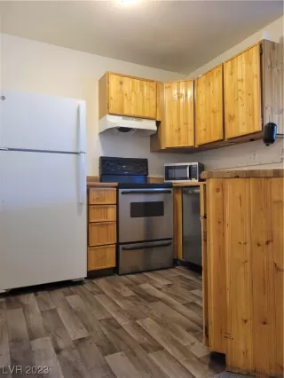 Photo #4: 2523926 Listing 