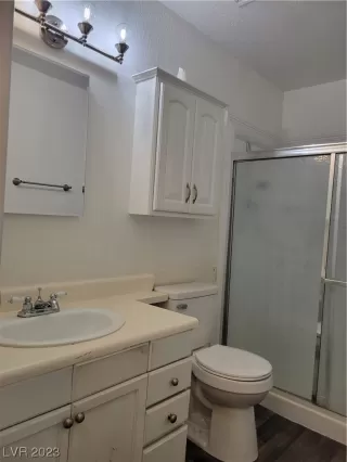 Photo #6: 2523926 Listing 