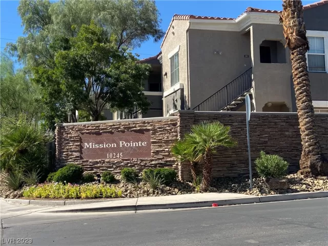 MLS: 2523936 Condo For Sale