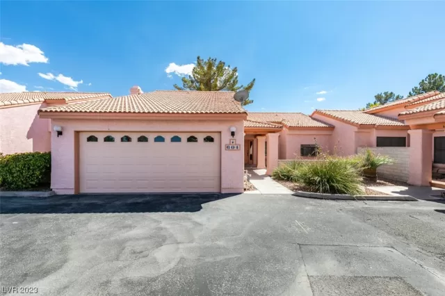 MLS: 2523946 Condo For Sale