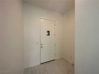 Photo #2: 2523970 Listing 