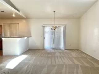 Photo #3: 2523983 Listing