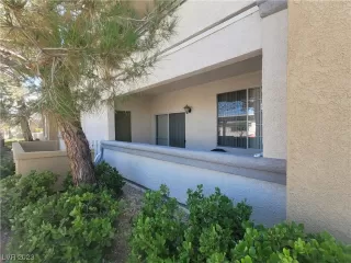 Photo #4: 2523993 Listing 